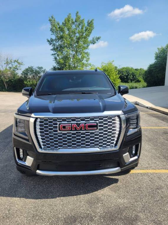 GMC YUKON XL 2024 1GKS2JKL0RR138960 image